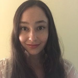 Meet your Posher, Micayla